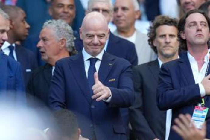 Mondiali 2030 con 64 squadre? La Fifa ci pensa, il Sudamerica spinge per torneo XXL