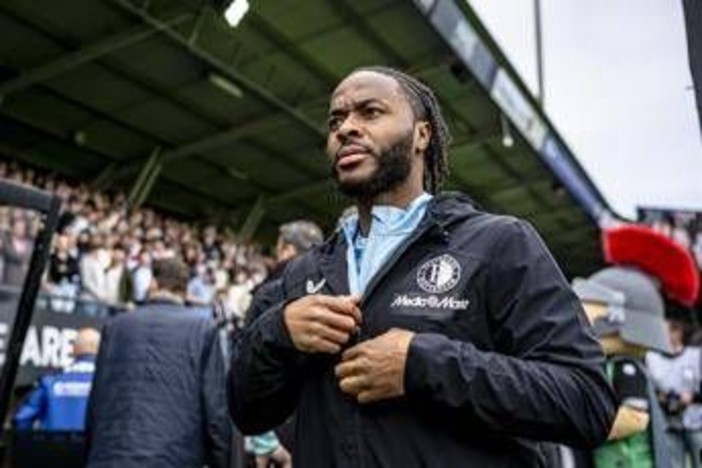 Schianto in Lamborghini e uso gas esilarante, Sterling rischia due anni di carcere Schianto in Lamborghini e uso gas esilarante, Sterling rischia due anni di carcere