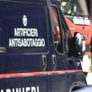 Roma, molotov esplosa davanti a un palazzo a San Giovanni