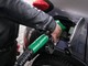 Prezzi carburanti, ancora ribassi per benzina e diesel