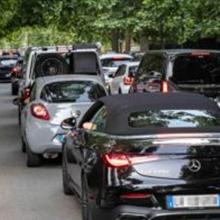 Per recarsi in ufficio se ne va uno stipendio all'anno, i conti della Cna