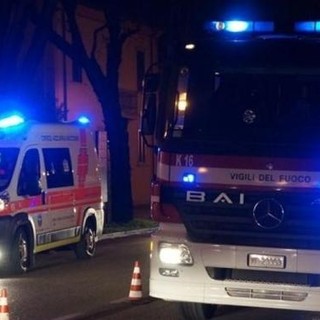 Perde il controllo della macchina, vettura cappottata sulla SP490 di Finale Ligure Perde il controllo della macchina, vettura cappottata sulla SP490 di Finale Ligure