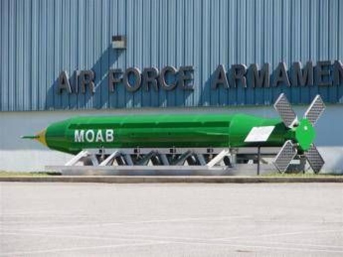 Iran, Cnn; "Usa valutano utilizzo 'Madre di tutte le bombe'"