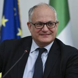 Roberto Gualtieri, oggi la videointervista al sindaco di Roma in diretta sul sito dell’Adnkronos Roberto Gualtieri, oggi la videointervista al sindaco di Roma in diretta sul sito dell’Adnkronos