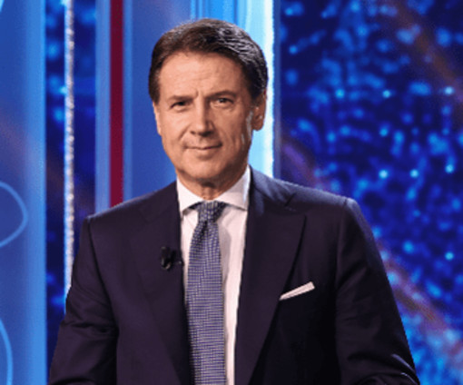Ewa Aulin, suocera di Giuseppe Conte, alla Mostra di Venezia: "È un buon padre e un buon compagno di mia figlia" Ewa Aulin, suocera di Giuseppe Conte, alla Mostra di Venezia: "È un buon padre e un buon compagno di mia figlia"