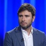 Di Battista ricoverato a Cuba, le reazioni. Da Crosetto a Mannoia: "Forza Ale"