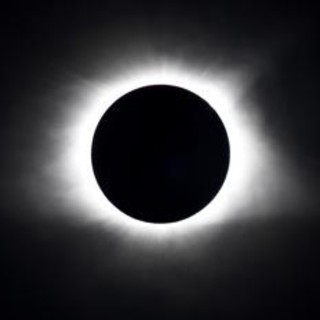 Eclissi solare 12 agosto, dove si vedrà e a che ora