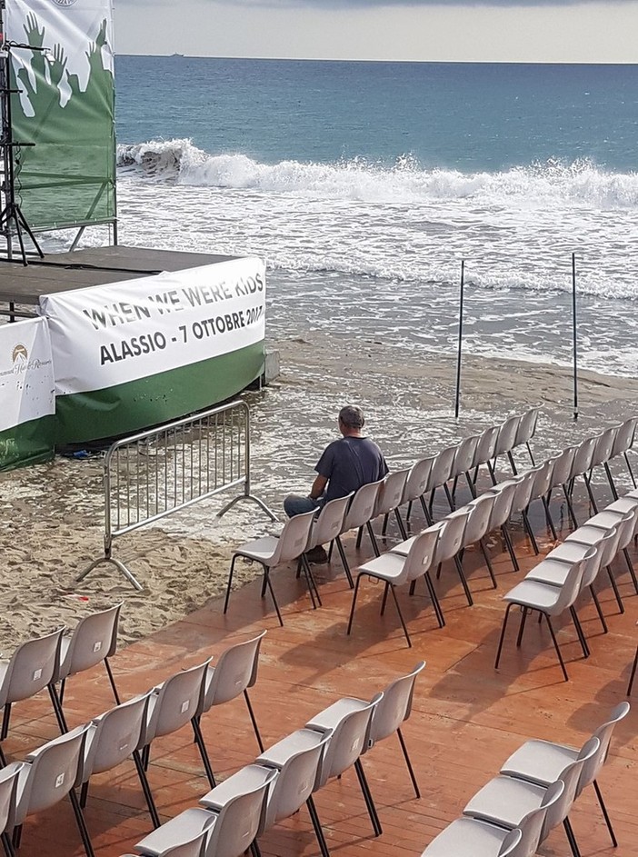 Alassio: la mareggiata minaccia "When We Were Kids"? Alassio: la mareggiata minaccia "When We Were Kids"?