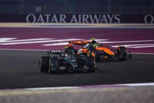 Lambiese e Marko accusano Antonelli, poi la Red Bull si scusa. I motivi dei 'sospetti' al Gp del Qatar Lambiese e Marko accusano Antonelli, poi la Red Bull si scusa. I motivi dei 'sospetti' al Gp del Qatar