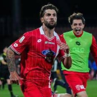 Serie B, la finale playoff: oggi Catanzaro-Monza - Diretta