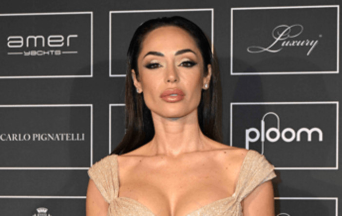 Raffaella Fico compie 38 anni, la lettera della figlia Pia: "La persona più forte che conosco"