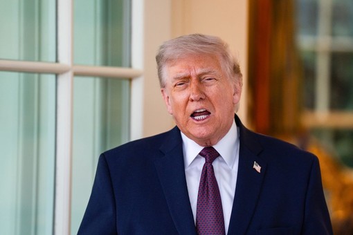 Trump “Qualcuno può dire a Papa Leone che l’Iran ha ucciso 42.000 manifestannti”