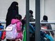 Stop a burqa e niqab a scuola, tetto del 30% agli stranieri in classe: il governo stringe sul dl, oggi in Cdm Stop a burqa e niqab a scuola, tetto del 30% agli stranieri in classe: il governo stringe sul dl, oggi in Cdm