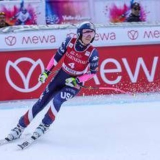 Discesa Crans-Montana annullata per le condizioni della pista, Vonn in ospedale. Cos'è successo