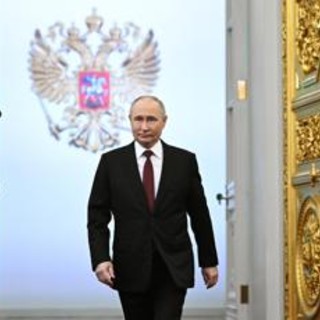 Russia, Putin ha giurato: ufficialmente in carica per i prossimi 6 anni