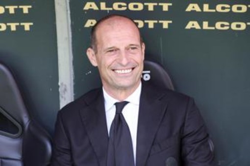 Allegri: "Non sono a Napoli per rivincita, dispiaciuto per come è finita al Milan" Allegri: "Non sono a Napoli per rivincita, dispiaciuto per come è finita al Milan"