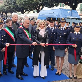 A Pietra si corre contro la violenza di genere: "Reprimere non basta, dobbiamo arrivare prima" (FOTO e VIDEO)