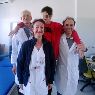 Equipe multidisciplinare del Gaslini salva un ragazzino arrivato in condizioni disperate dall’Albania