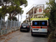 Trovato in pozza di sangue ad Alassio: disposta l'autopsia sull'anziano