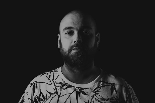 "Universo" in uscita il nuovo album del cantante di origini varazzine Zibba "Universo" in uscita il nuovo album del cantante di origini varazzine Zibba