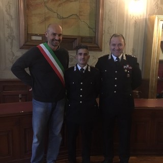 Il maresciallo Angelo Zucca è il nuovo comandante della stazione dei carabinieri di Finale Ligure (FOTONEWS) Il maresciallo Angelo Zucca è il nuovo comandante della stazione dei carabinieri di Finale Ligure (FOTONEWS)